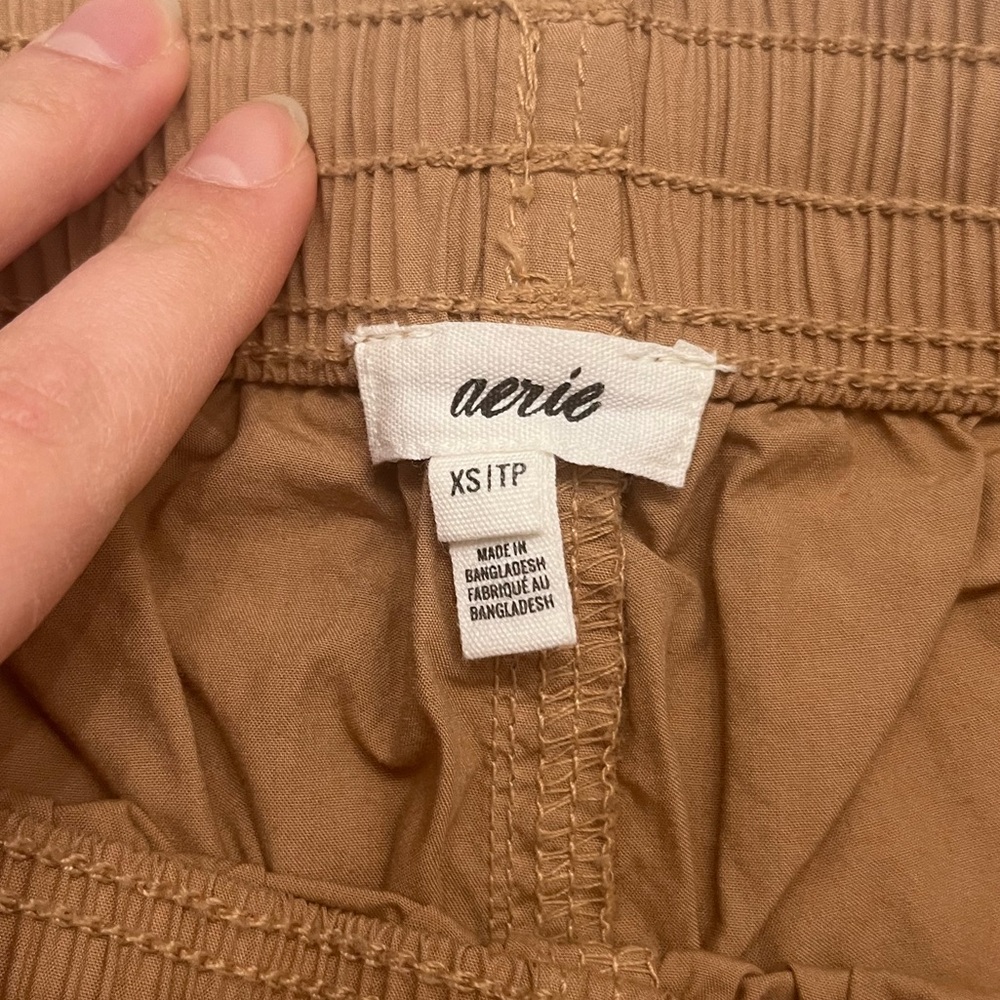 Aerie, brown cargo pants, size XS